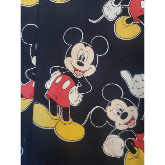 Torrid Mickey Mouse Bike Shorts Size 5 - Picture 3 of 4